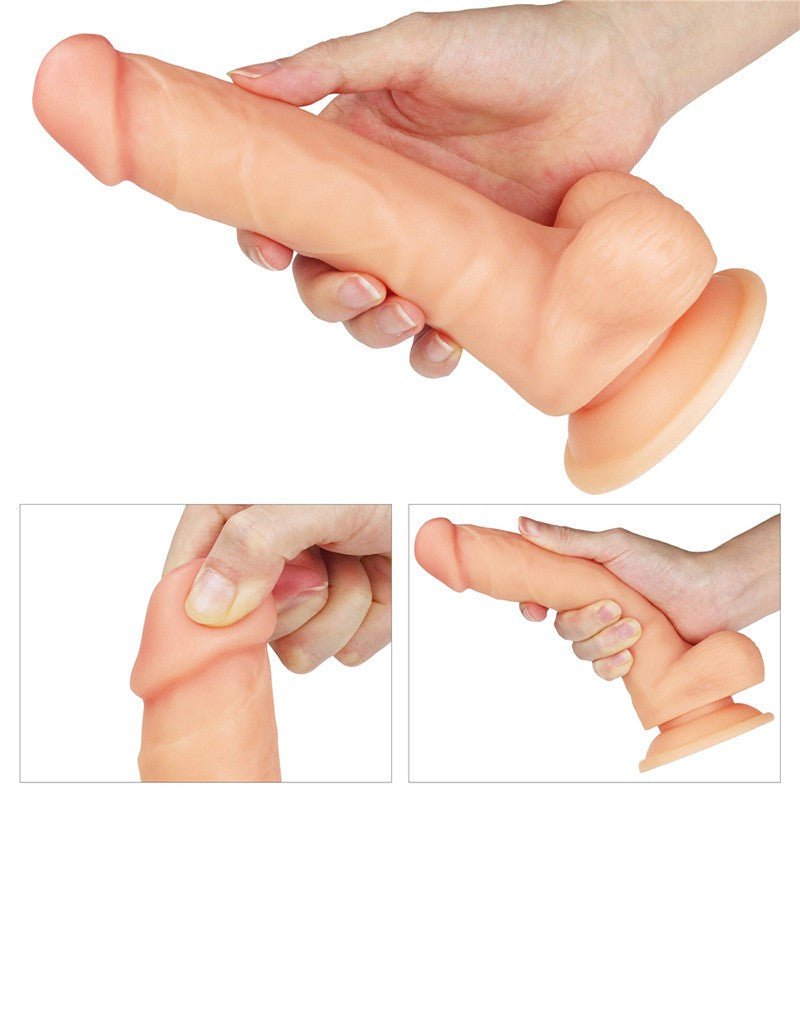 Lovetoy Easy Strap-on Set met dildo van 19 cm met balzak - blanke huidskleur - Erotiekvoordeel.nl